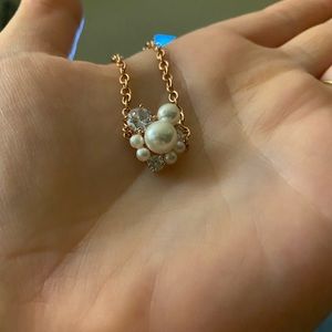 NWOT rose gold faux pearl faux diamond cluster necklace